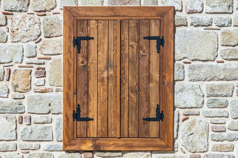 Comment choisir et r&eacute;ussir la pose de vos volets &agrave; Dietwiller ?